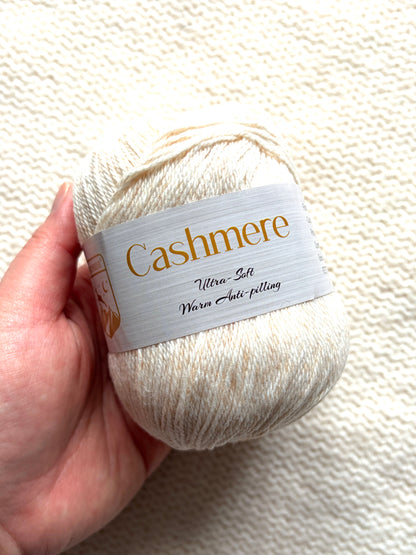 3 balls x 50g Cashmere Ultra Soft Yarn : 80% Cashmere : 02 Cream