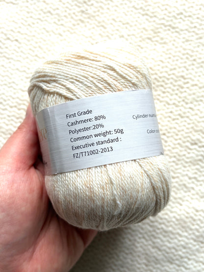 3 balls x 50g Cashmere Ultra Soft Yarn : 80% Cashmere : 02 Cream