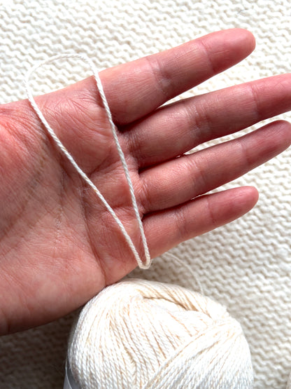 3 balls x 50g Cashmere Ultra Soft Yarn : 80% Cashmere : 02 Cream