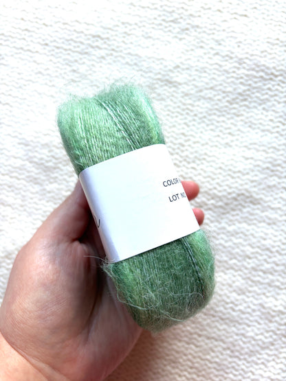 3 cakes x 50g Gradient Mohair Silk Yarn : Mohair + Silk+ Polyester : 05 Green