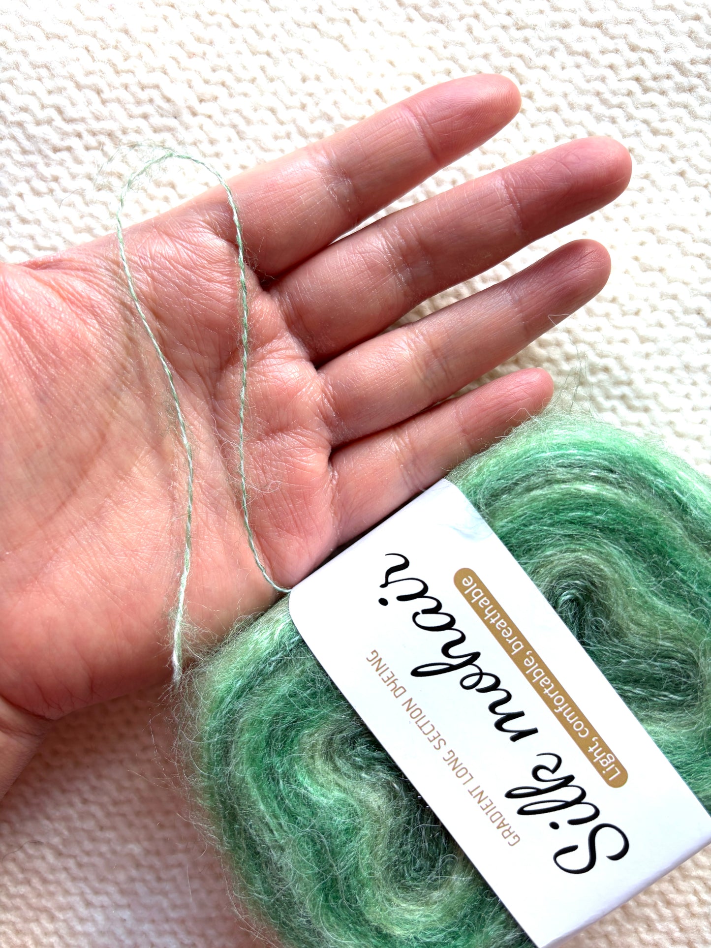 3 cakes x 50g Gradient Mohair Silk Yarn : Mohair + Silk+ Polyester : 05 Green