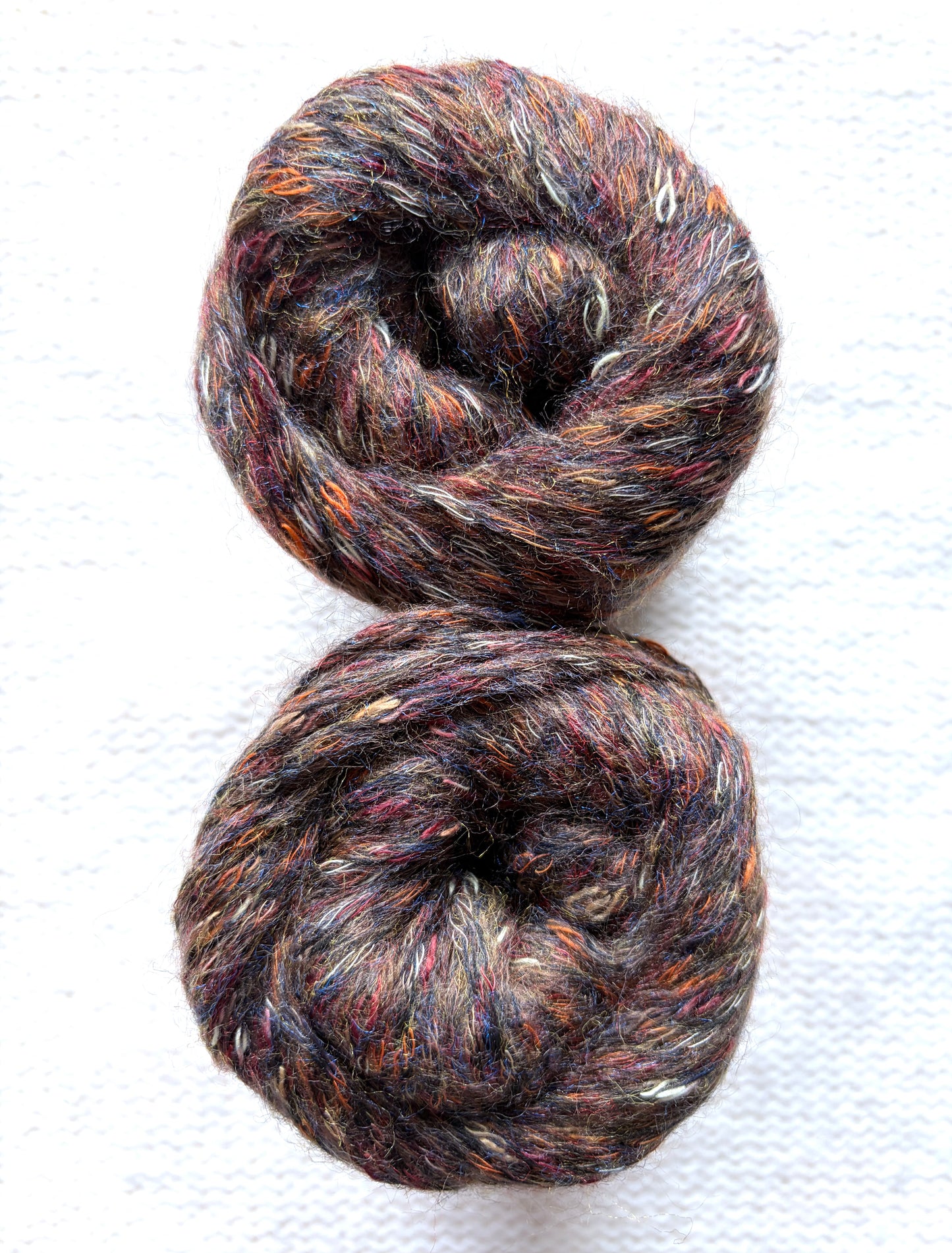 2 balls x 50g Alpaca Blend Multicolour yarn : 50% Alpaca + Acrylic + Polyester