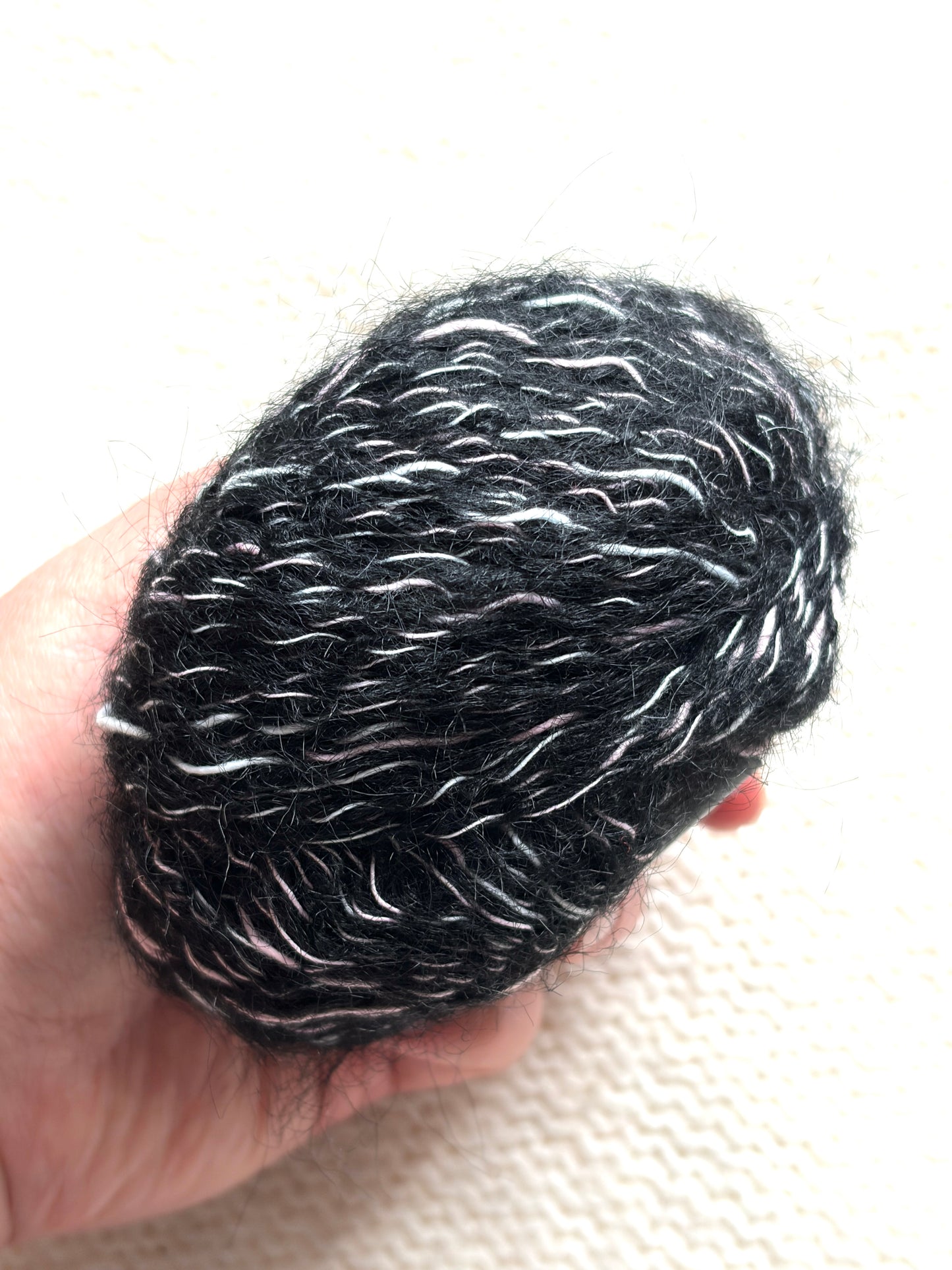 6 balls x 25g Alpaca Mohair yarn : Mohair + Alpaca + Polyester : 15 Black