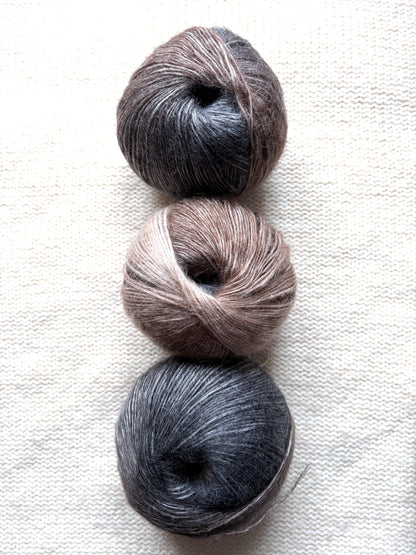 3 balls x 50g 90% Cashmere yarn : Cashmere + Bamboo fiber : 18 Black Brown Gradient