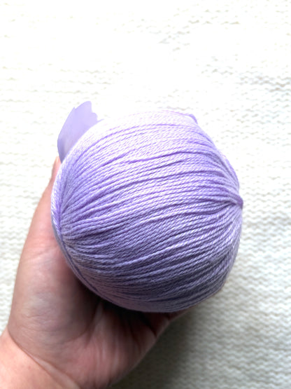 3 balls x 50g Cashmere yarn : 100% Cashmere : 24 Wisteria