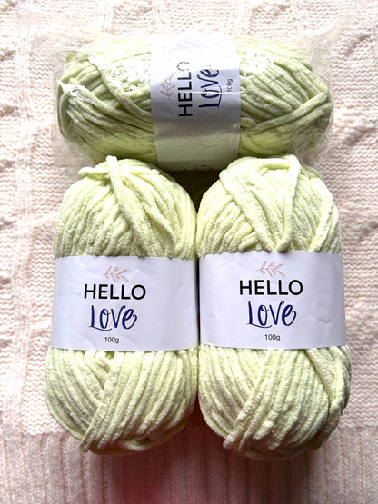 2 balls x 100g Hello Love Chenille Yarn Super Bulky Polyester - Pale Green