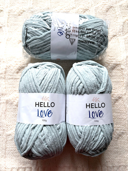 2 balls x 100g Hello Love Chenille Yarn Super Bulky Polyester - Blue Grey