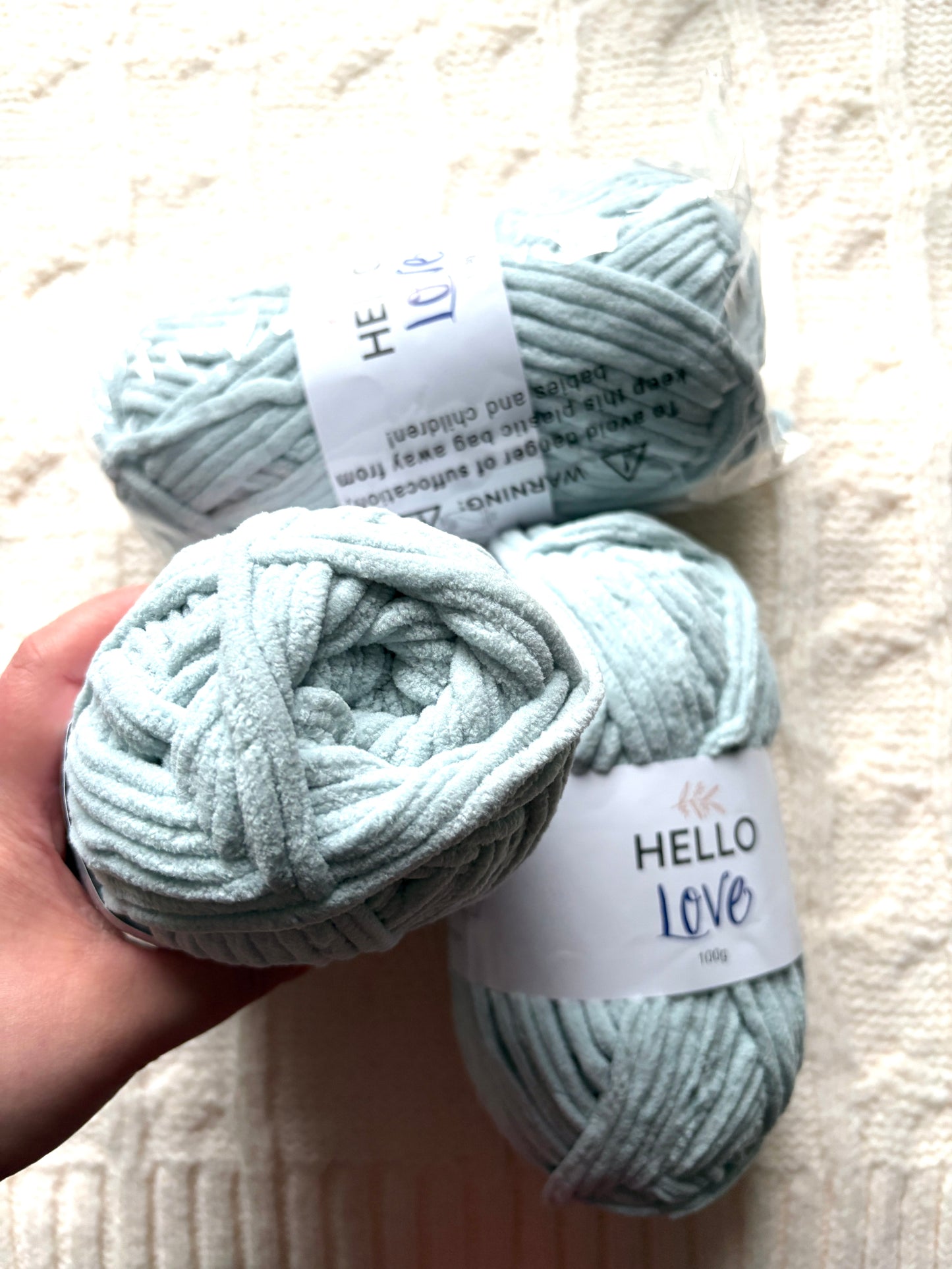 2 balls x 100g Hello Love Chenille Yarn Super Bulky Polyester - Blue Grey