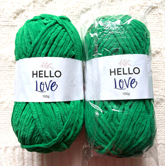 2 balls x 100g Hello Love Chenille Yarn Super Bulky Polyester - Green