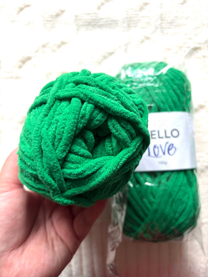2 balls x 100g Hello Love Chenille Yarn Super Bulky Polyester - Green