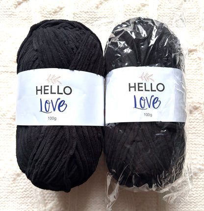 2 balls x 100g Hello Love Chenille Yarn Super Bulky Polyester - Black