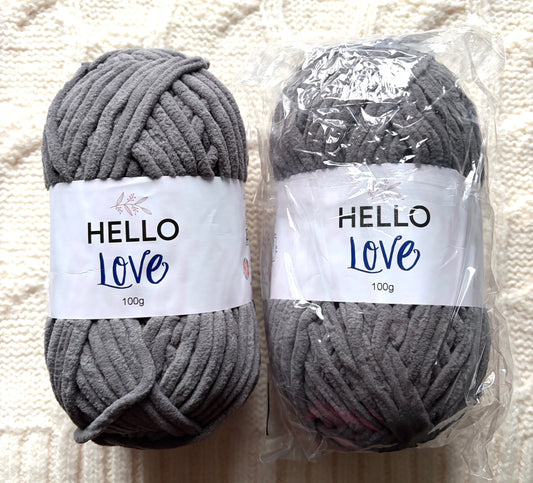 2 balls x 100g Hello Love Chenille Yarn Super Bulky Polyester - Slate Grey