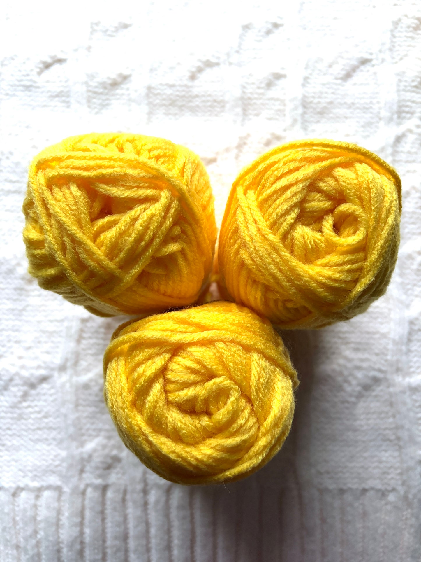 3 balls x 75g Hello Aran Yarn 100% Acrylic - Bright Yellow