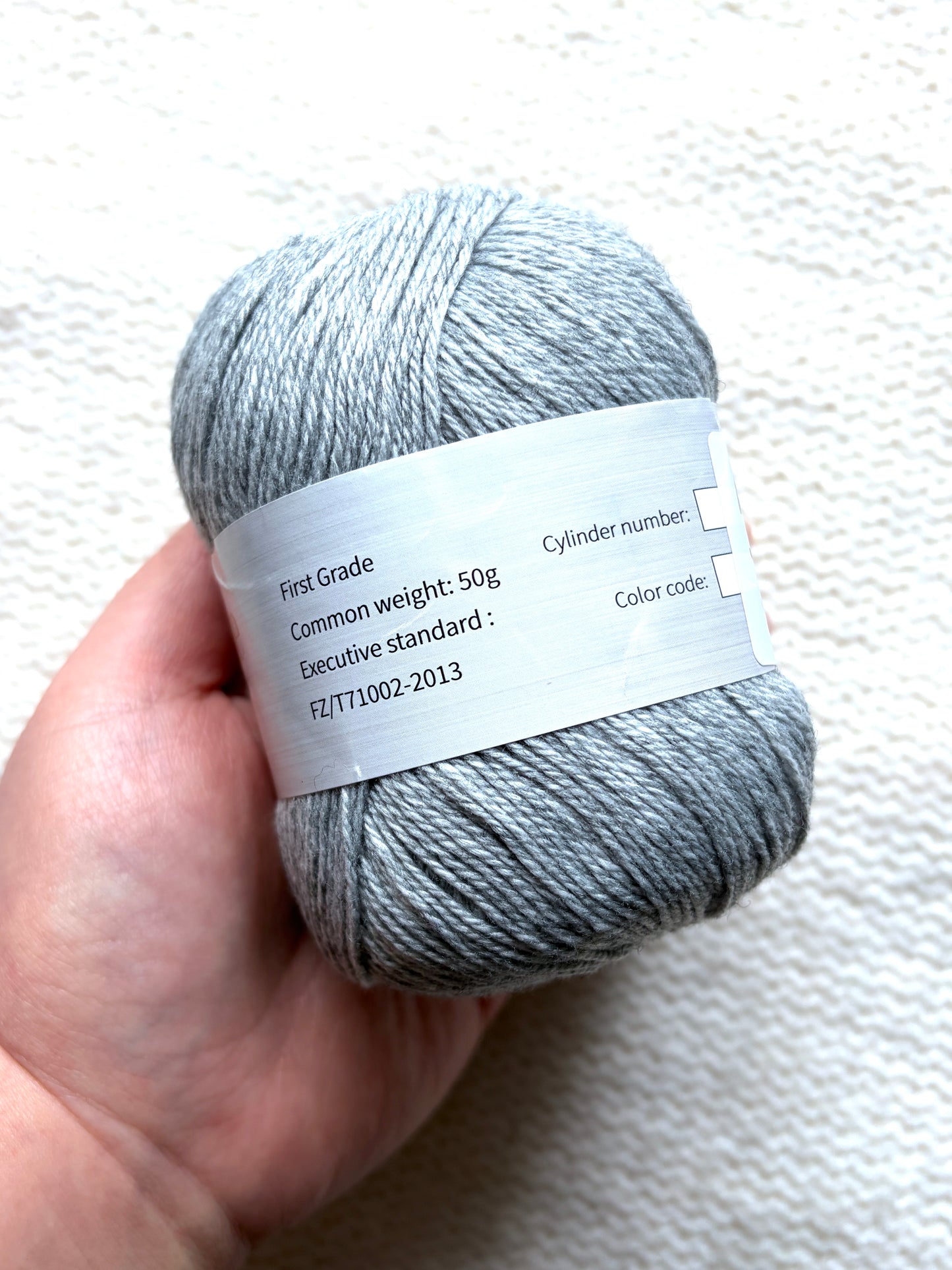 3 balls x 50g Cashmere Ultra Soft Yarn : 80% Cashmere : 19 Light Grey