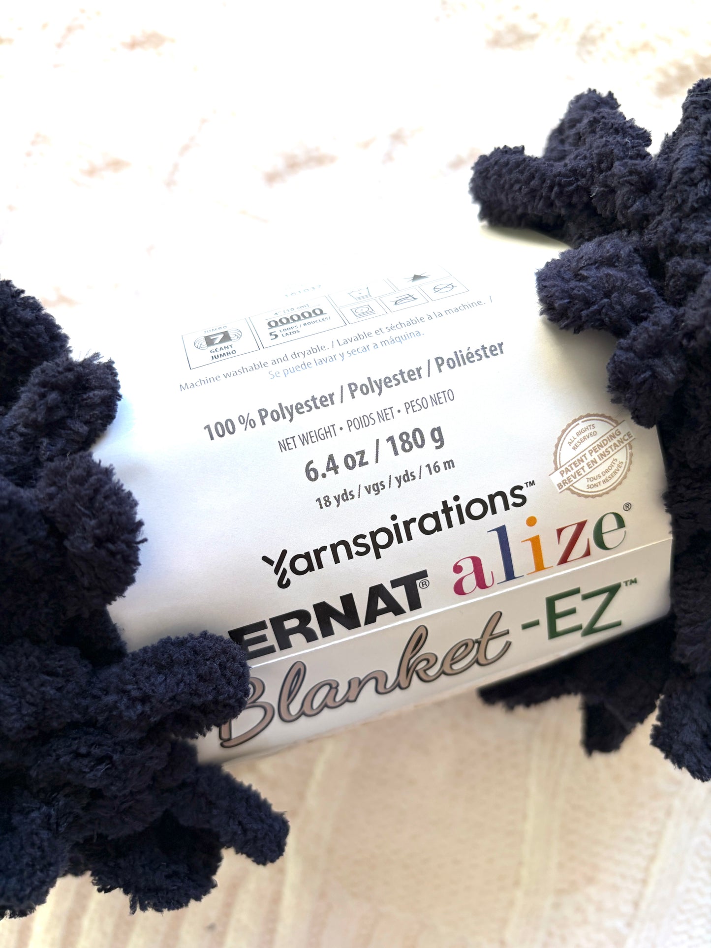 2 balls x Bernat Alize Blanket-EZ 180g : Black