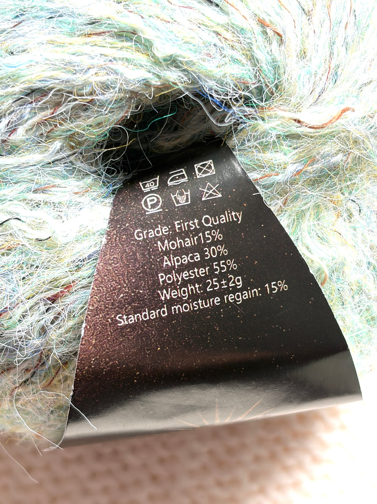 6 balls x 25g Alpaca Mohair yarn : Mohair + Alpaca + Polyester : 14 Vanilla Mint