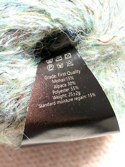 6 balls x 25g Alpaca Mohair yarn : Mohair + Alpaca + Polyester : 14 Vanilla Mint