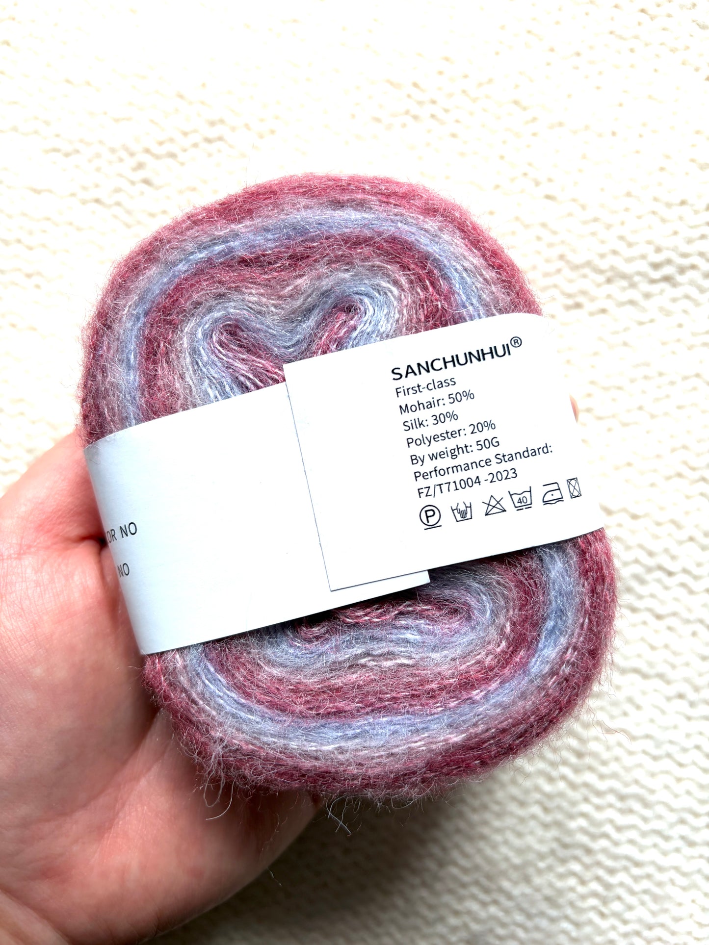 3 cakes x 50g Gradient Mohair Silk Yarn : Mohair + Silk+ Polyester : 03 Red