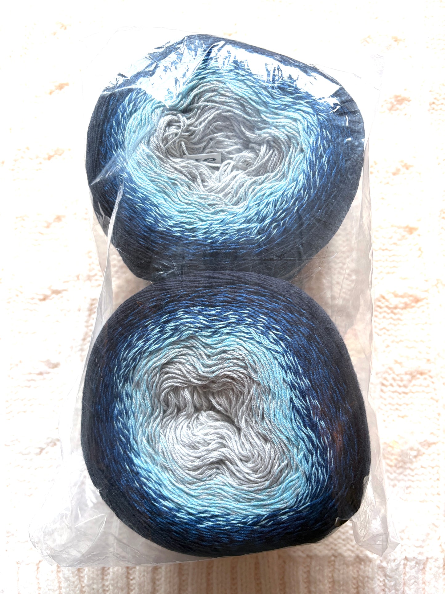 1 cake x 250g YarnArt Flowers Yarn Cake - Colour 261 : Cotton Blend