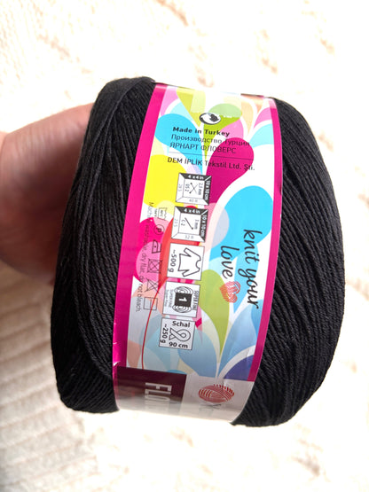 1 cake x 250g YarnArt Flowers Yarn Cake - Colour 260 : Cotton Blend