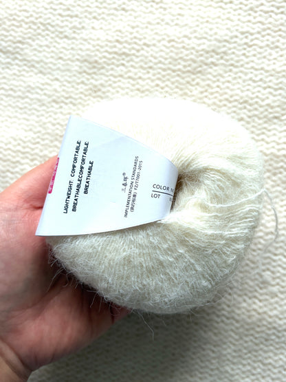 6 balls x 25g Alpaca Mohair yarn : Mohair + Alpaca + Acrylic : 02 Off White