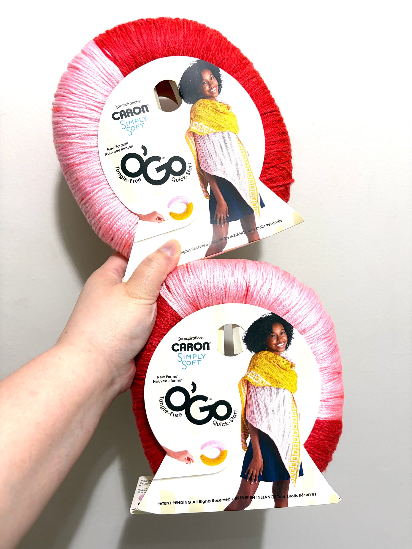 141g CARON Simply Soft O’GO : Harvest Red / Soft Pink  100% Acrylic