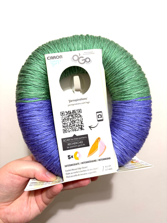 141g CARON Simply Soft O’GO : Aqua Mist / Lavender Blue  100% Acrylic