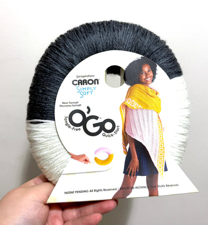 141g CARON Simply Soft O’GO : Graphite / White  100% Acrylic