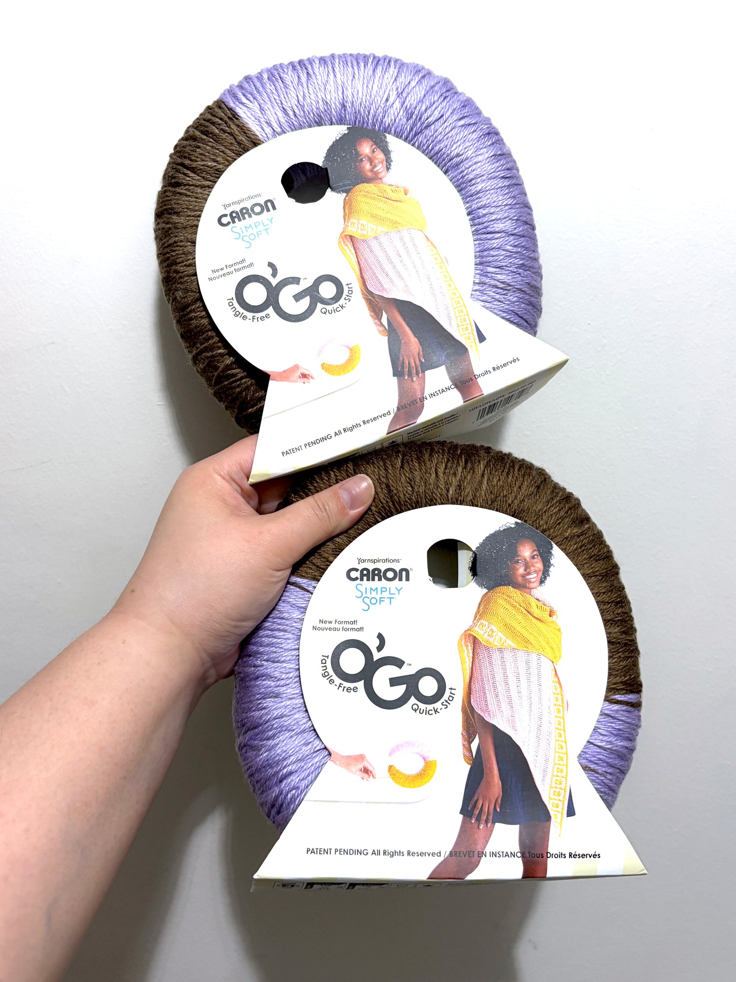 141g CARON Simply Soft O’GO : Almond / Orchid  100% Acrylic