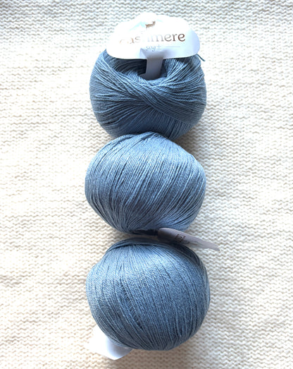3 balls x 50g Cashmere yarn : 100% Cashmere : 10 Slate Blue