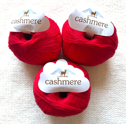 3 balls x 50g Cashmere yarn : 100% Cashmere : 06 Bright Red