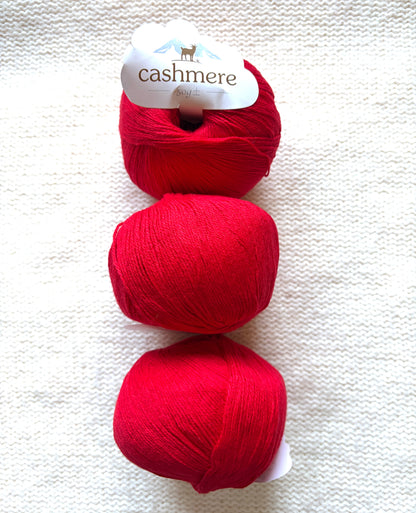 3 balls x 50g Cashmere yarn : 100% Cashmere : 06 Bright Red