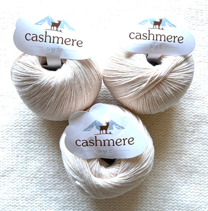 3 balls x 50g Cashmere yarn : 100% Cashmere : 05 Cream