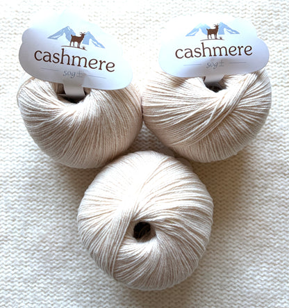 3 balls x 50g Cashmere yarn : 100% Cashmere : 05 Cream