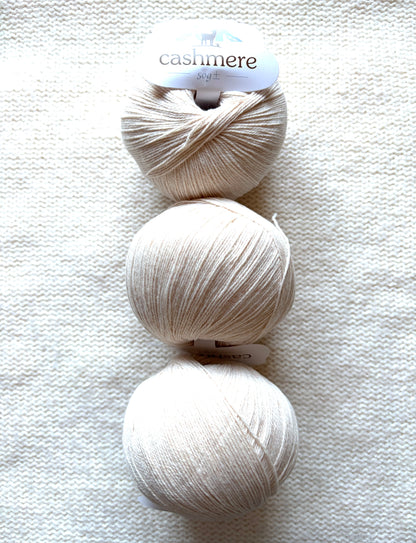 3 balls x 50g Cashmere yarn : 100% Cashmere : 05 Cream