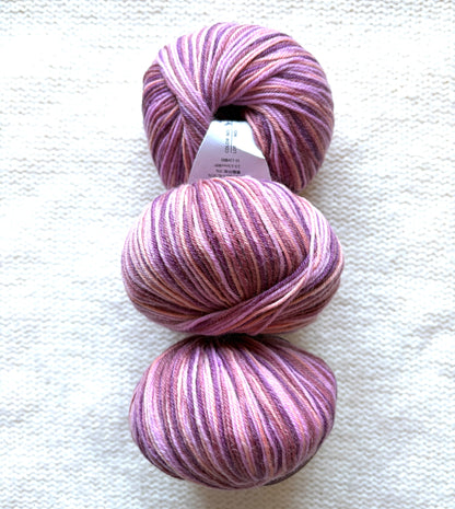 3 balls x 50g Fancy Wool Blend  yarn : 95% Wool : Colour 15 Berry Twist