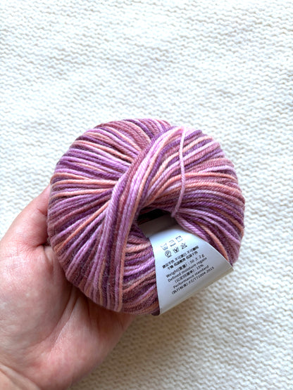 3 balls x 50g Fancy Wool Blend  yarn : 95% Wool : Colour 15 Berry Twist