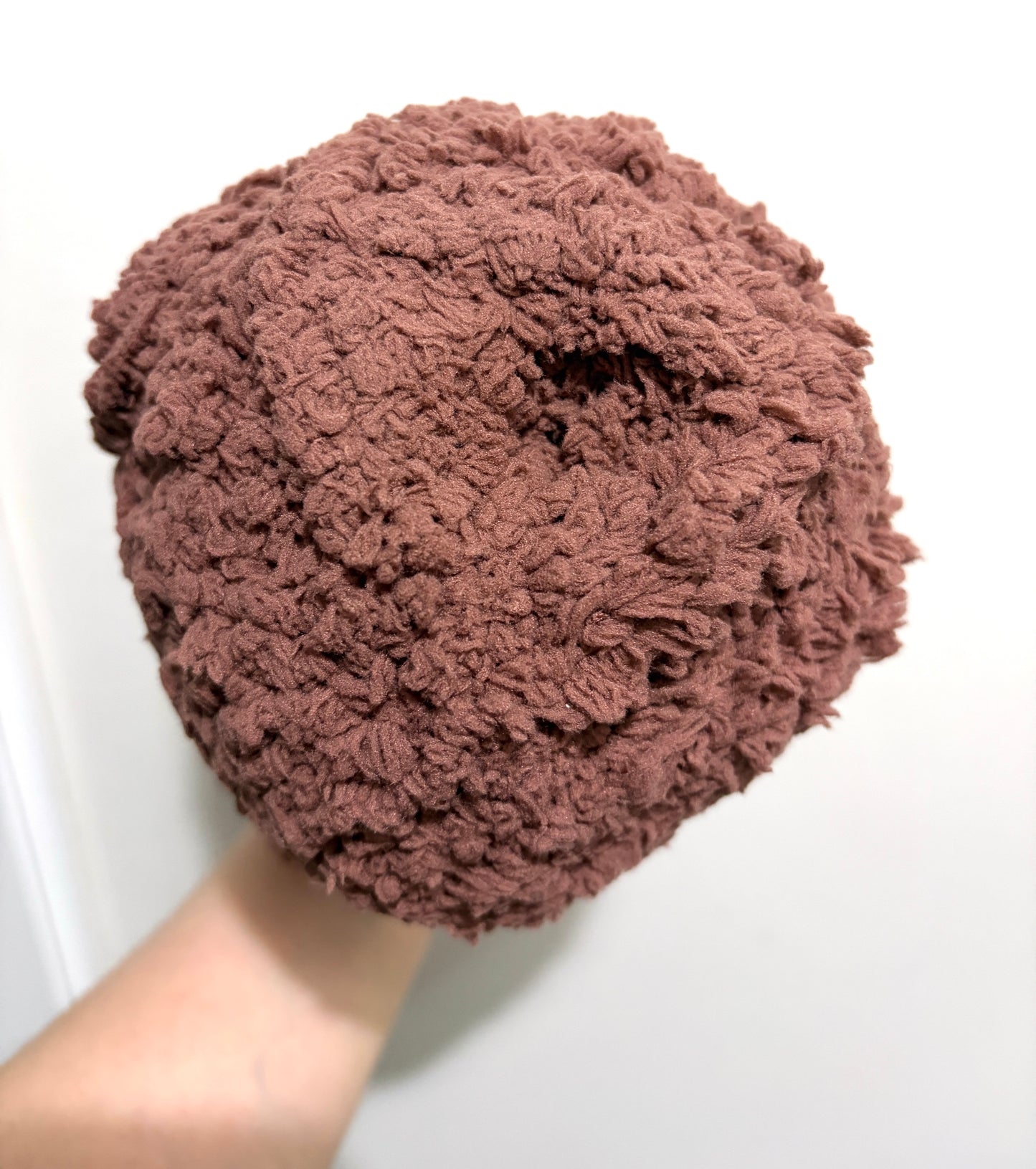 4 balls x 250g Bernat Sheepy Super Chunky Yarn : BROWN BEAR