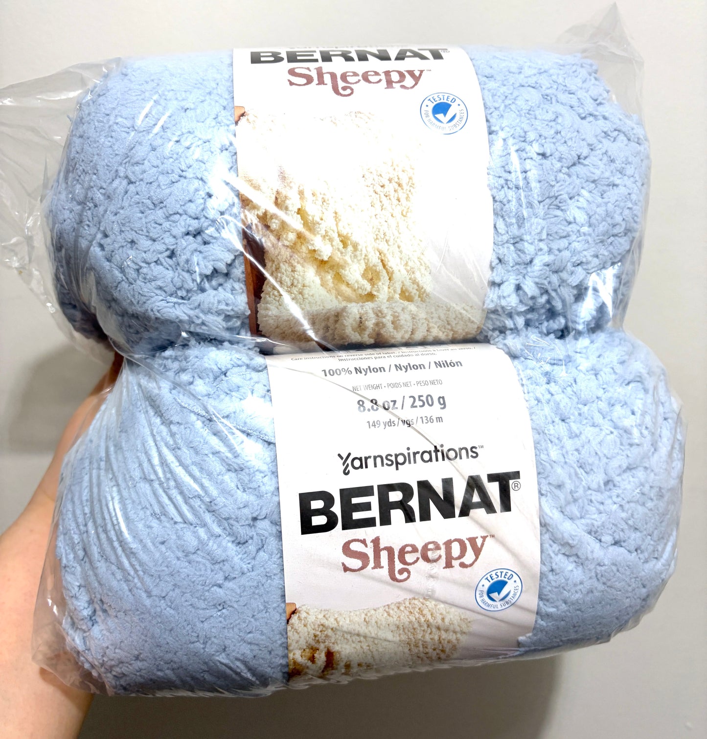 4 balls x 250g Bernat Sheepy Super Chunky Yarn : Baa Baa Blue