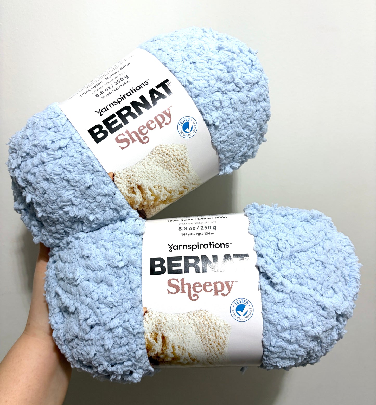 4 balls x 250g Bernat Sheepy Super Chunky Yarn : Baa Baa Blue