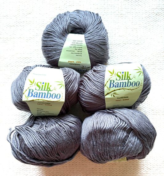 5 balls x 50g Cashmere Silk yarn : Cashmere + Silk + Bamboo fiber : 26 Graphite Grey