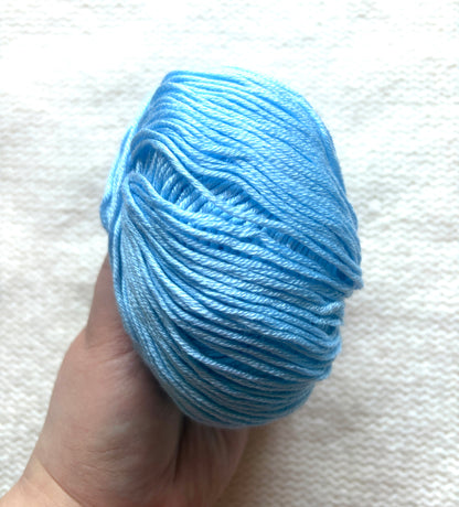 5 balls x 50g Cashmere Silk yarn : Cashmere + Silk + Bamboo fiber : 10 Sky Blue