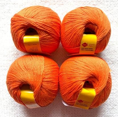 4 balls x 50g Cashmere yarn : 95% Cashmere + 5% Acrylic : 44 Blaze Orange