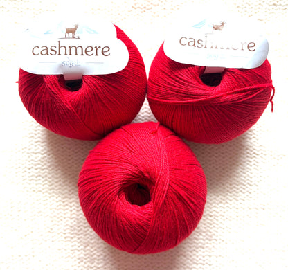 3 balls x 50g Cashmere yarn : 100% Cashmere : 23 Scaelet Red