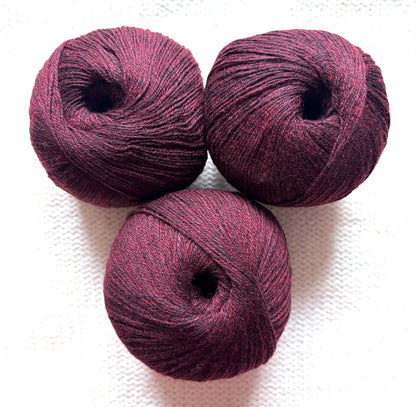 3 balls x 50g Cashmere yarn : 100% Cashmere : 17 Rosewood Red