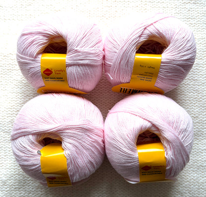 4 balls x 50g Cashmere yarn : 95% Cashmere + 5% Acrylic : 27 Soft Pink