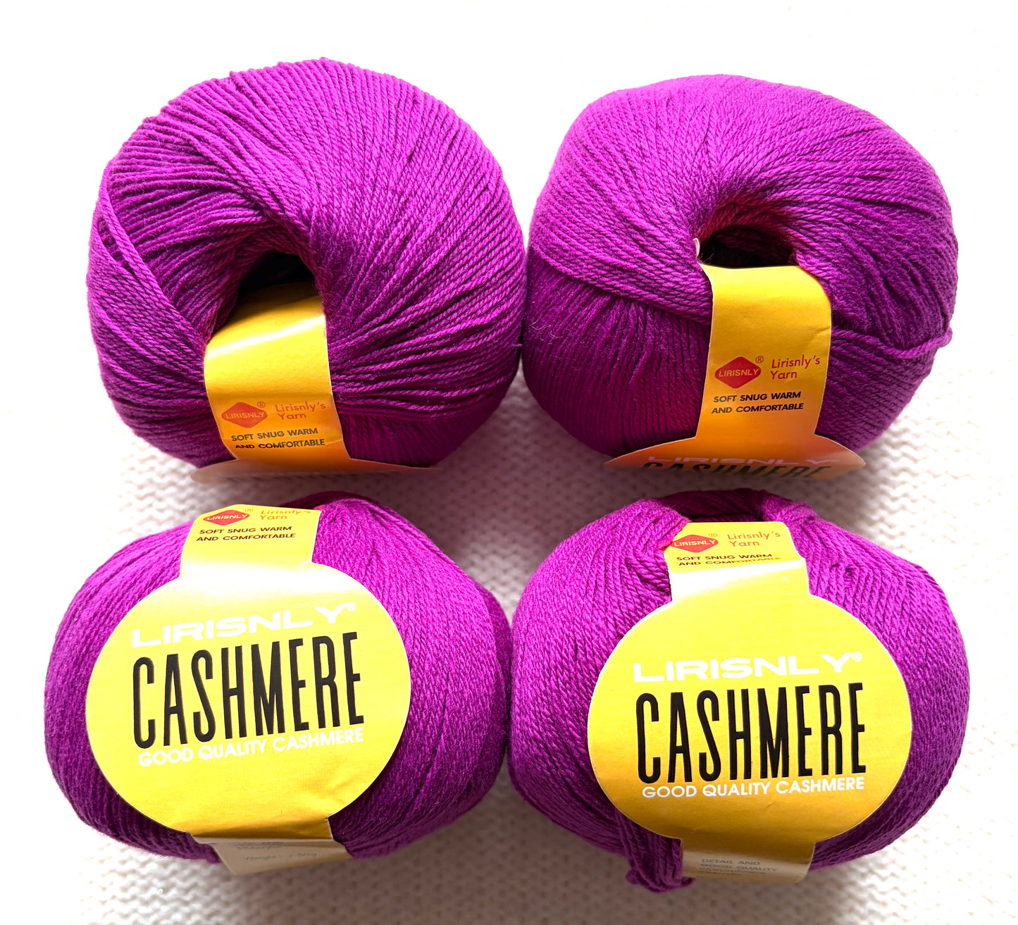 4 balls x 50g Cashmere yarn : 95% Cashmere + 5% Acrylic : 50 Magenta