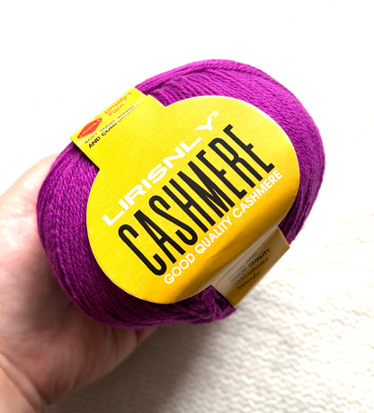 4 balls x 50g Cashmere yarn : 95% Cashmere + 5% Acrylic : 50 Magenta