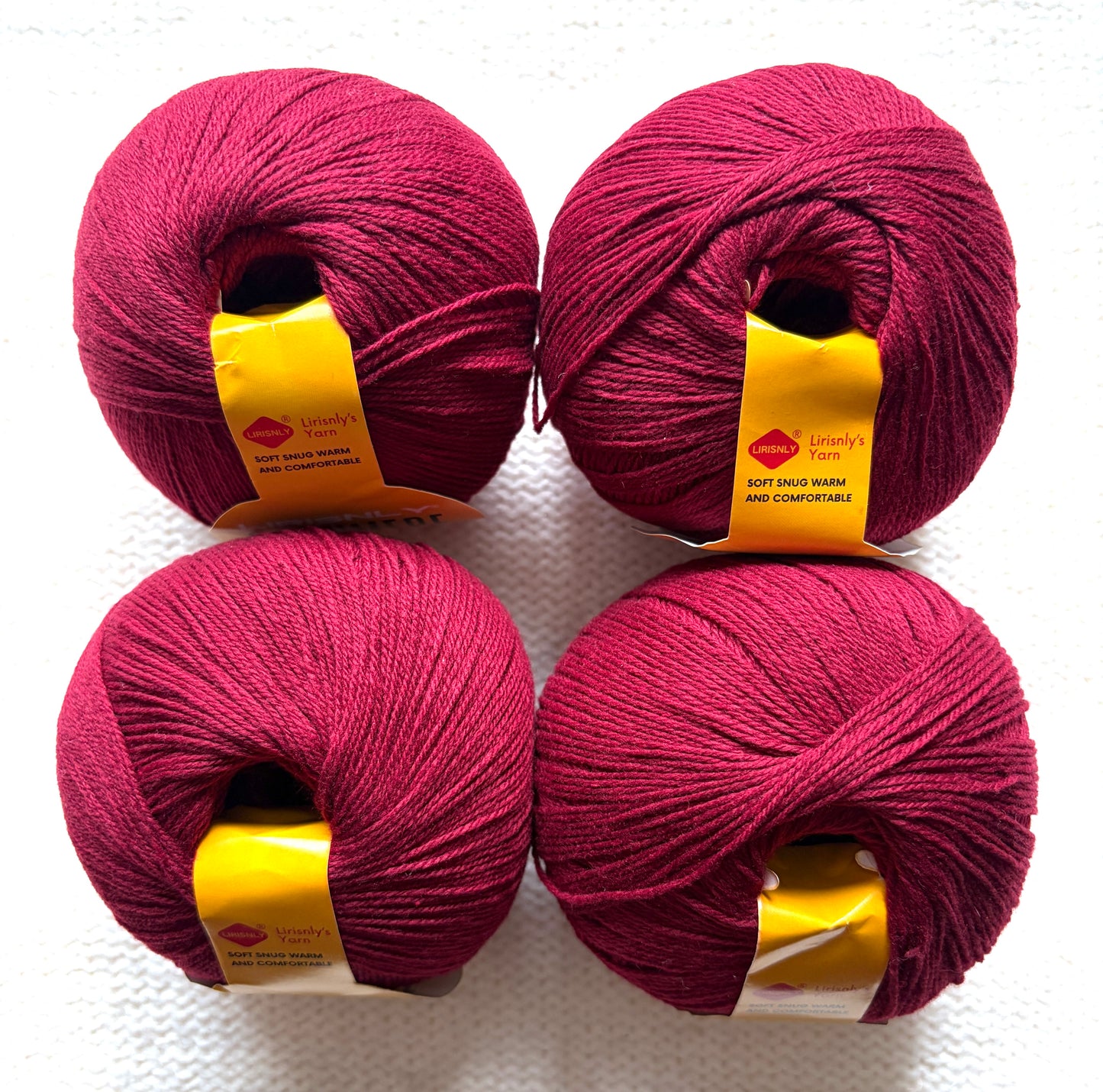4 balls x 50g Cashmere yarn : 95% Cashmere + 5% Acrylic : 14 Claret Red