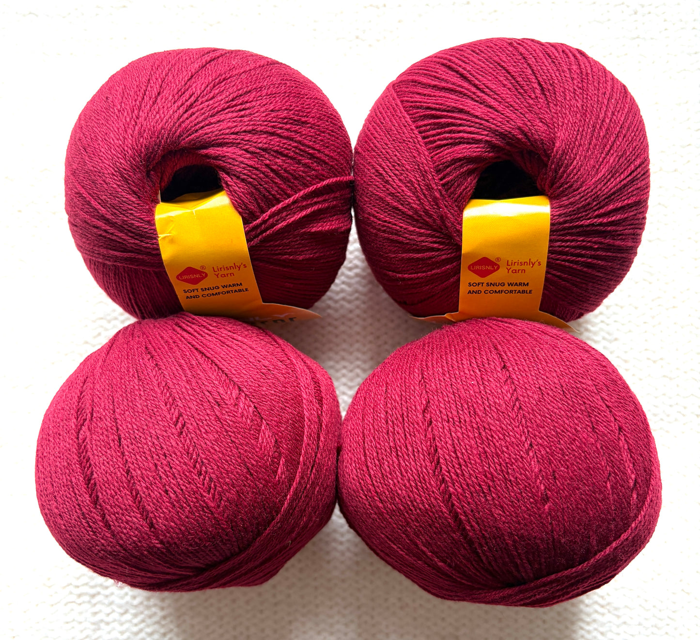 4 balls x 50g Cashmere yarn : 95% Cashmere + 5% Acrylic : 14 Claret Red